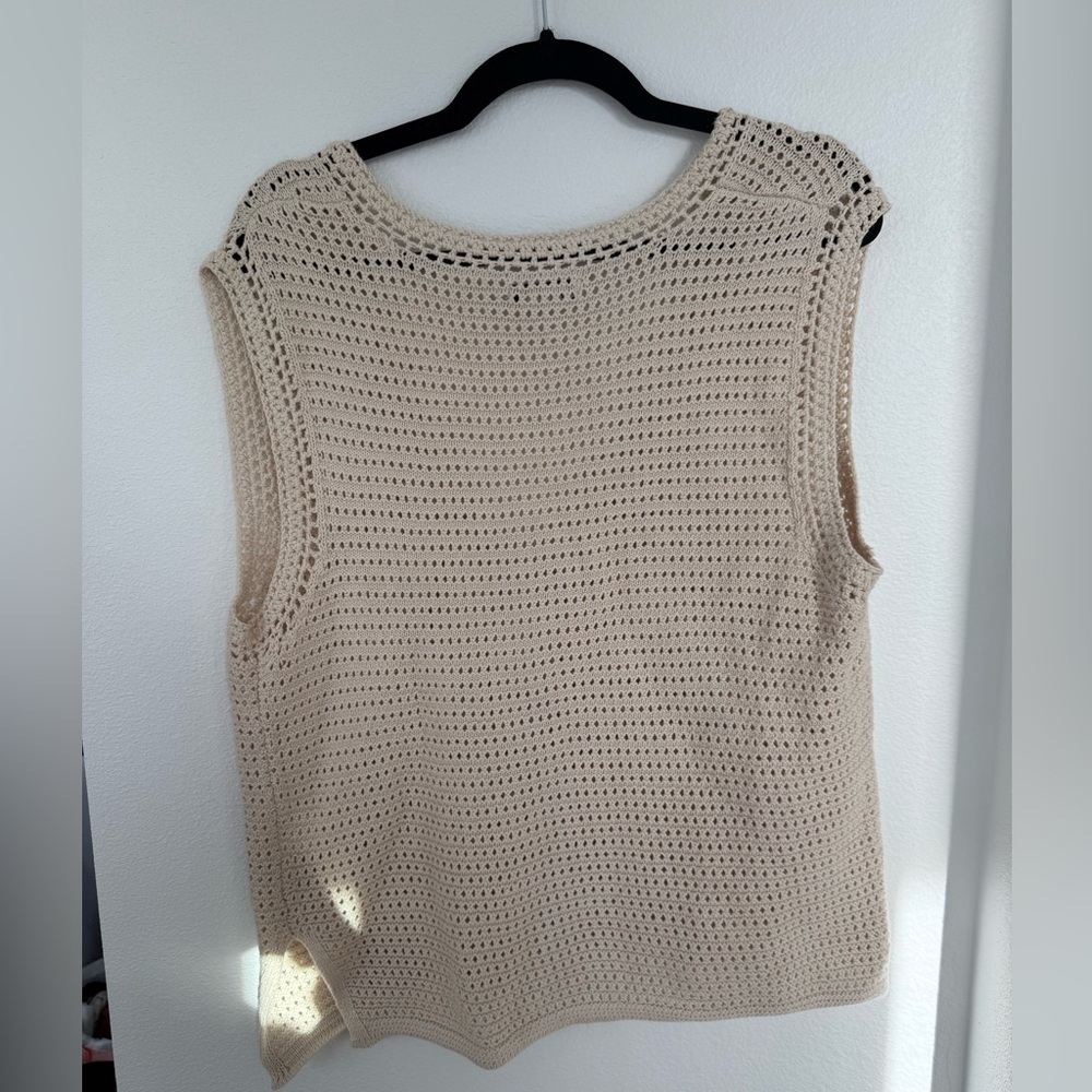 Sincerely Jules Crochet Button-Up Vest - Size M - Picture 4 of 5